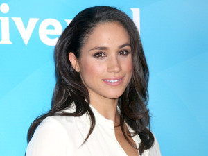 メーガン妃がメインゲストの高級女子旅イベント、客室が埋まらない見通し