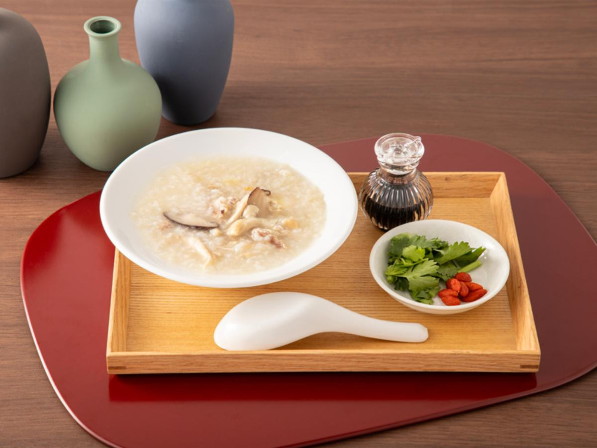 260423「『薬屋のひとりごと』原作小説カフェ」