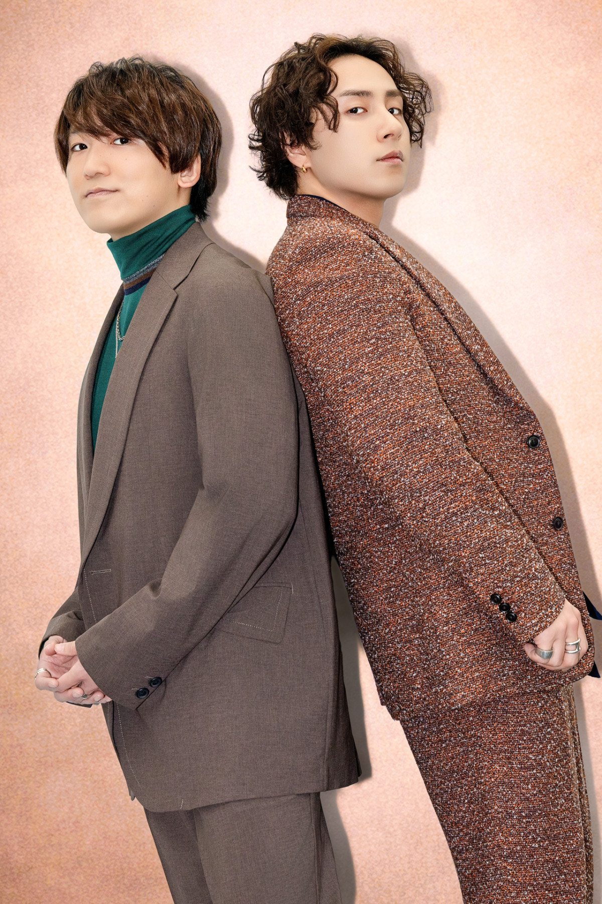 鈴木崚汰×山下誠一郎が語る、龍水とSAIの“片思い”の絆　『Dr.STONE』最終章、兄弟対談実現！