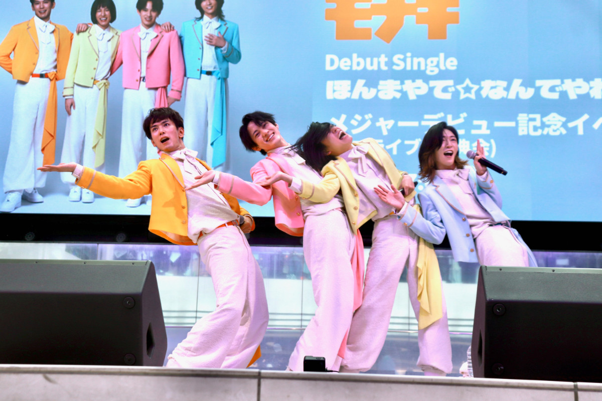 モナキ　『ほんまやで☆なんでやねん☆しらんけど』メジャーデビュー記念イベント