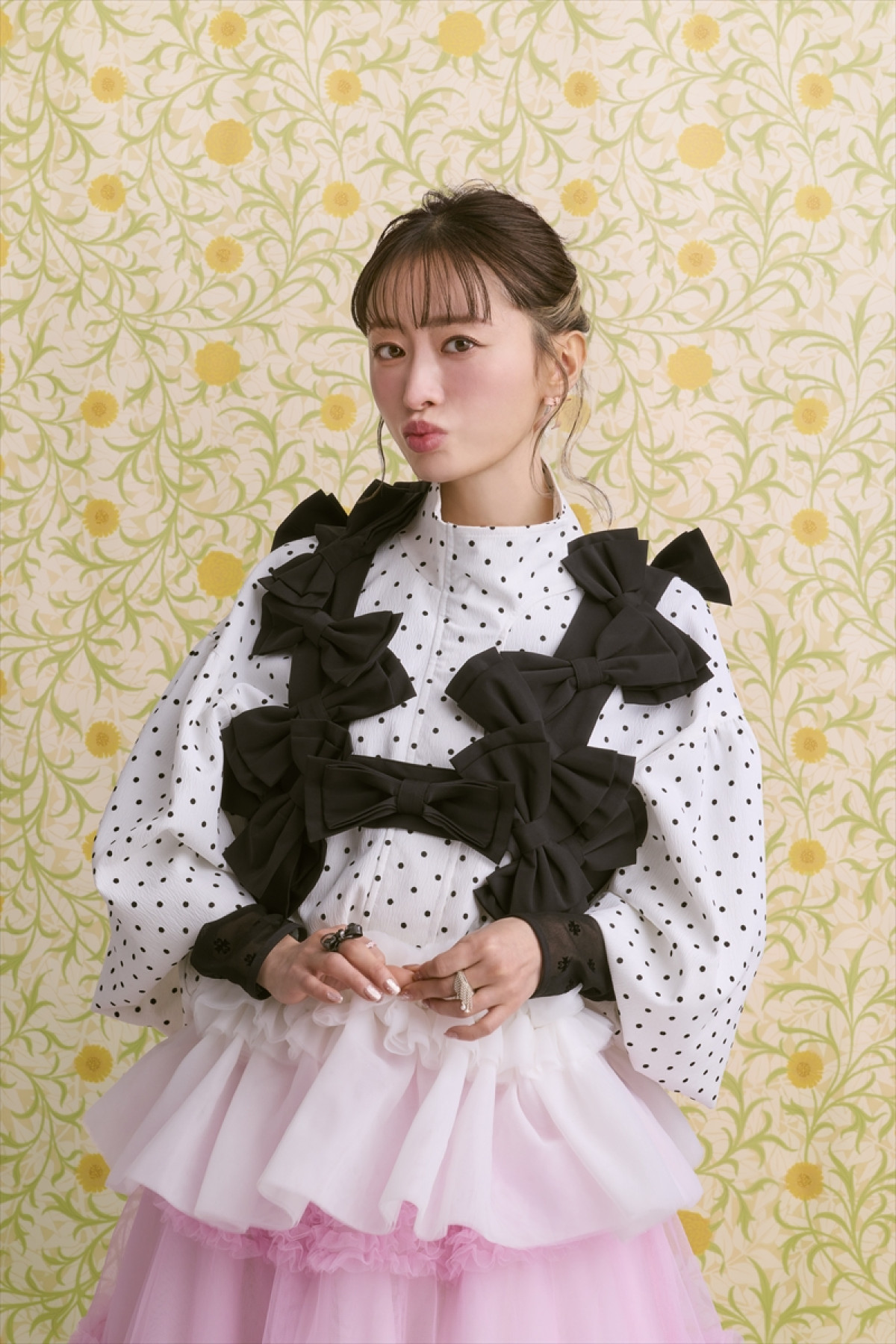 松本まりか＆高橋メアリージュン、“奪い愛”から一変！大親友役でW主演　『エミリとマリア』6.18放送開始