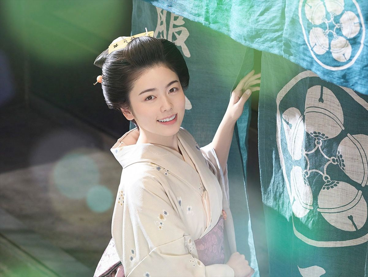 ドラマ『あきない世傳 金と銀 完結編』主演の小芝風花