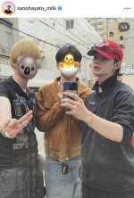 佐野勇斗、家族と過ごすオフショット　※「佐野勇斗」Instagram
