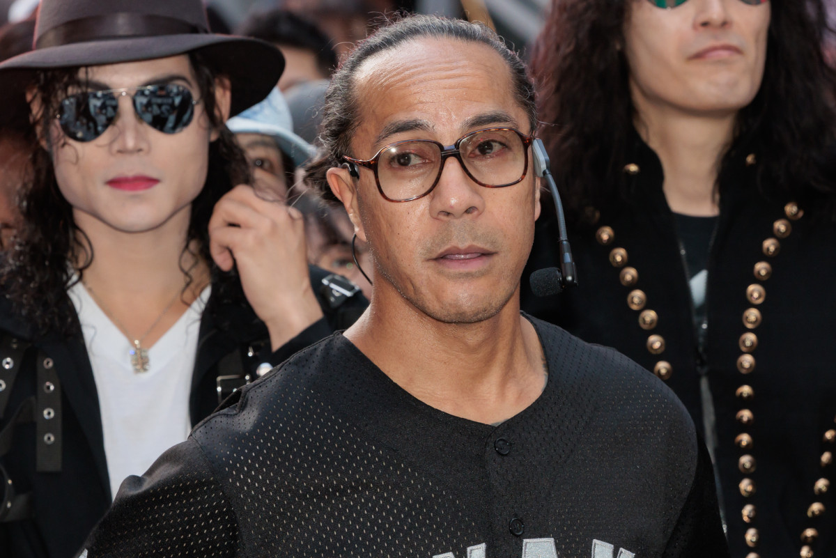 Travis Japan・宮近海斗、歌舞伎町を沸かせる「見てしまったら練習せざるを得ない技」ムーンウォークを披露