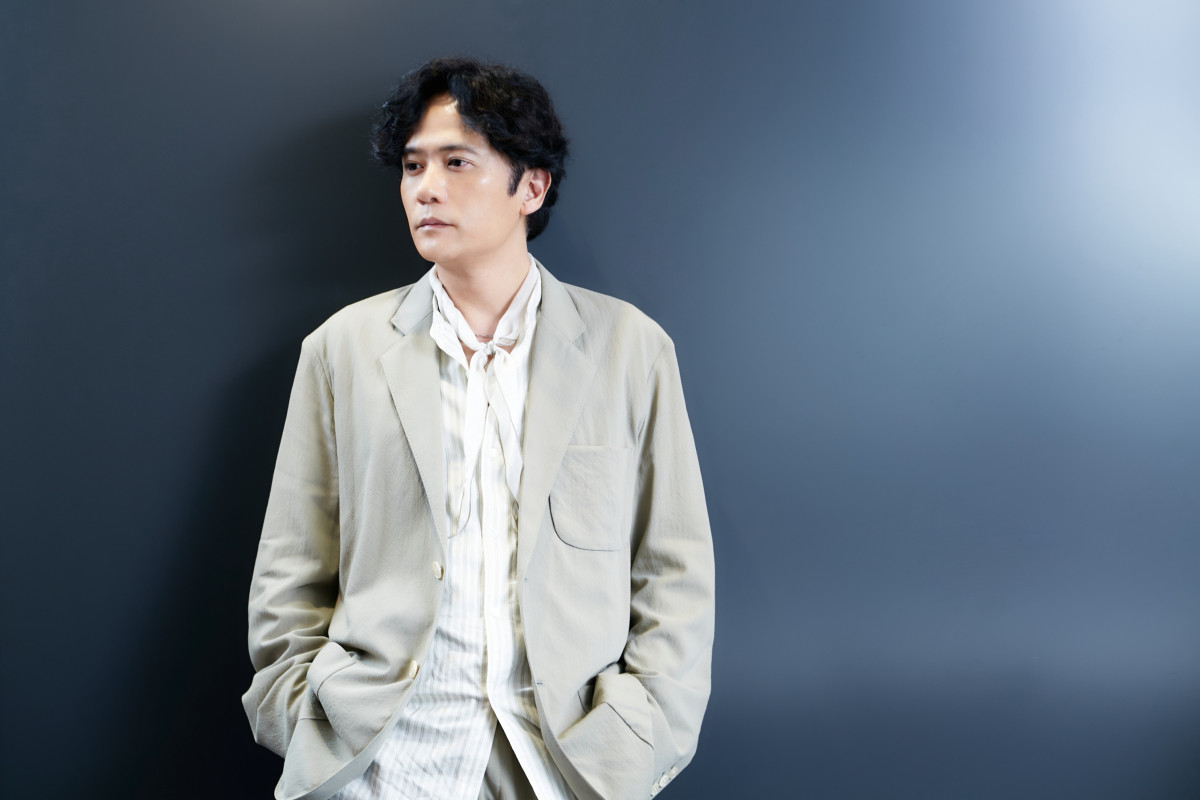 稲垣吾郎、草なぎ剛＆香取慎吾との久しぶりの映画共演は「新鮮で面白かった」　本人役を楽しみながら演じる