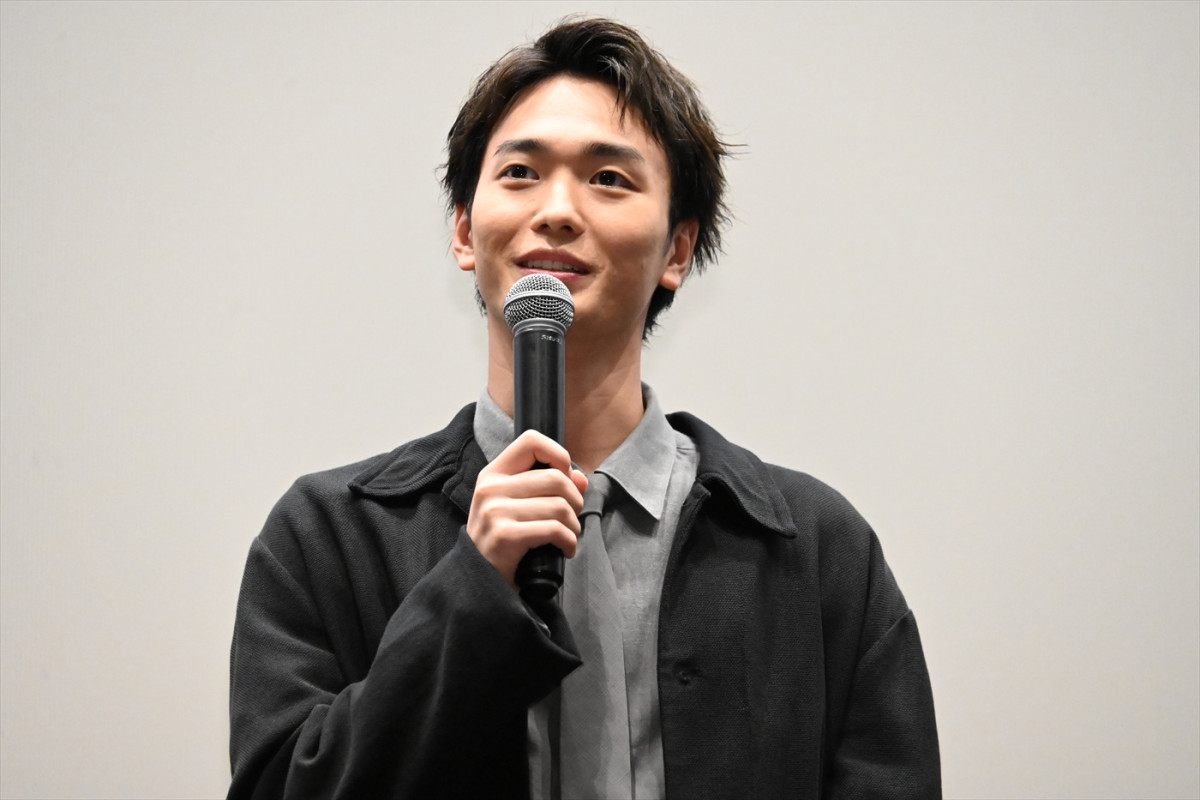 山田杏奈、青木柚、ピエール瀧が集団行動で違和感を覚えた瞬間明かす！　映画『NEW GROUP』舞台あいさつ