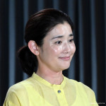 ドラマ『ミッドナイト屋台2～ル・モンドゥ～』に出演する石田ひかり