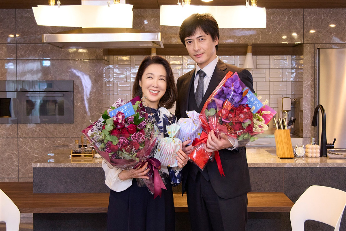 本日『今夜、秘密のキッチンで』最終回！　木南晴夏、高杉真宙が感動のクランクアップ