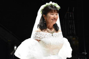 かたせ梨乃、ドラマ『夫婦と16歳〜狂気の隣人〜』記者会見に登場