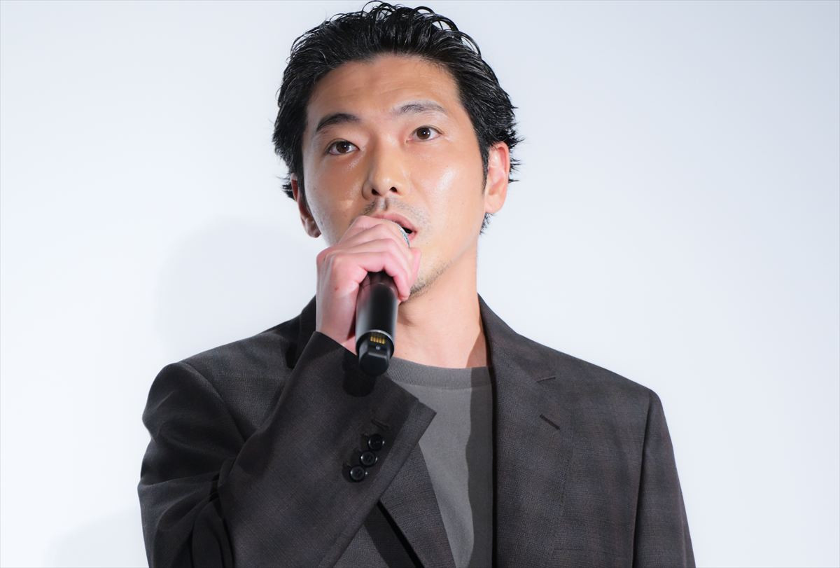 宮舘涼太、大事なところで噛み赤面　本木雅弘が優しくフォロー