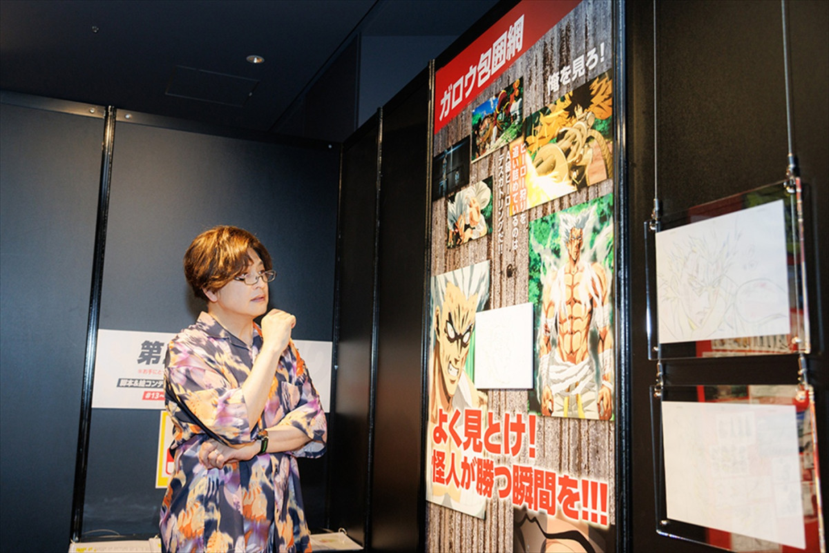 『ワンパンマン』第3期第2クールキービジュアル公開！　本日スタートの「ワンパンマン展」を緑川光が最速体験