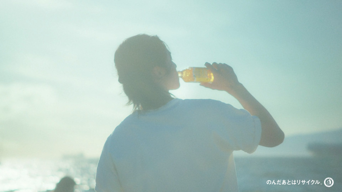 目黒蓮、カナダでの撮影　午後の紅茶新CM「遠くの町の夏の午後」篇7.1より順次放映開始