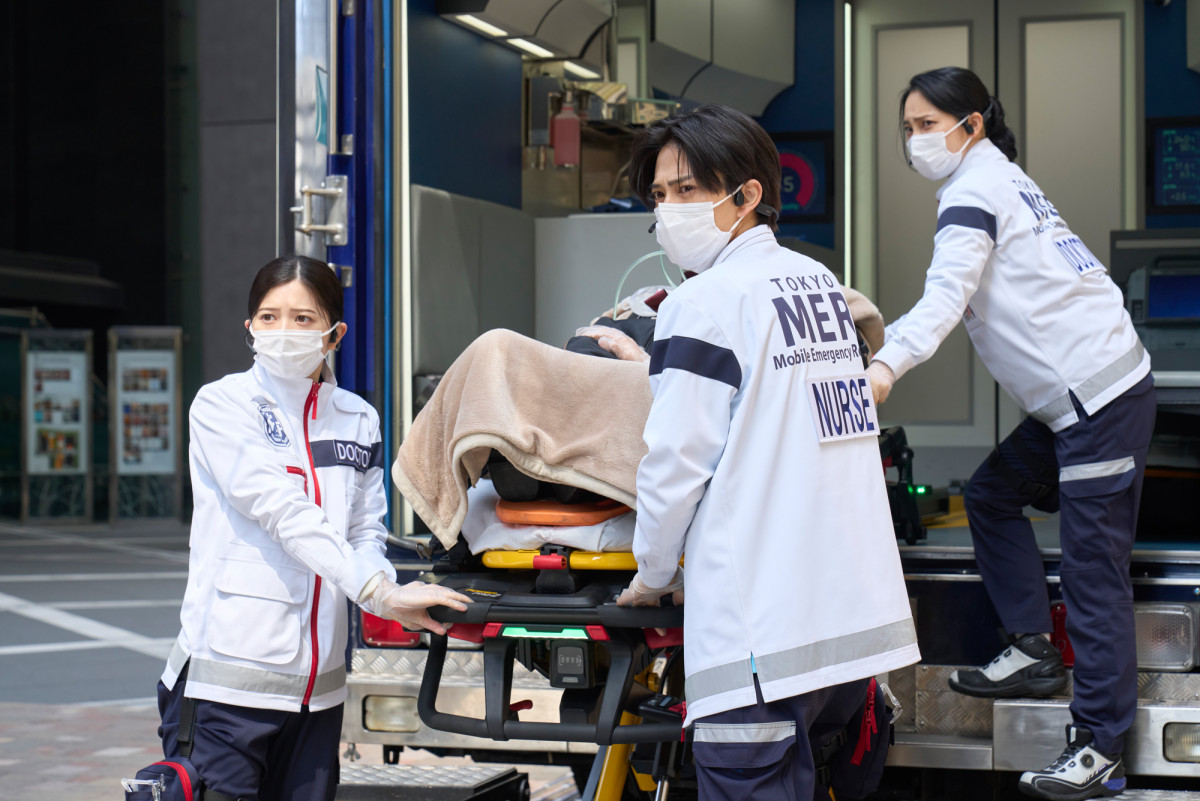 『TOKYO MER』劇場版第3弾　“喜多見”鈴木亮平の険しい表情など緊迫感あふれる場面写真公開