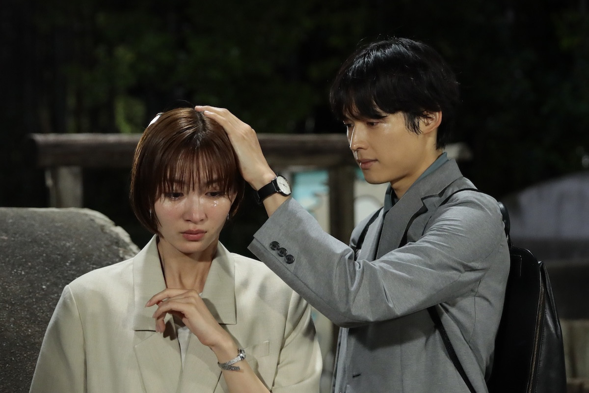 『告白－25年目の秘密－』第3話 殺人容疑がかけられた“爽太”松村北斗、野瀬家に押しかける