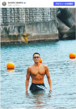 BREAKING DOWN出場俳優、海水浴で筋骨隆々の肉体を披露　※「黒石高大」Instagram