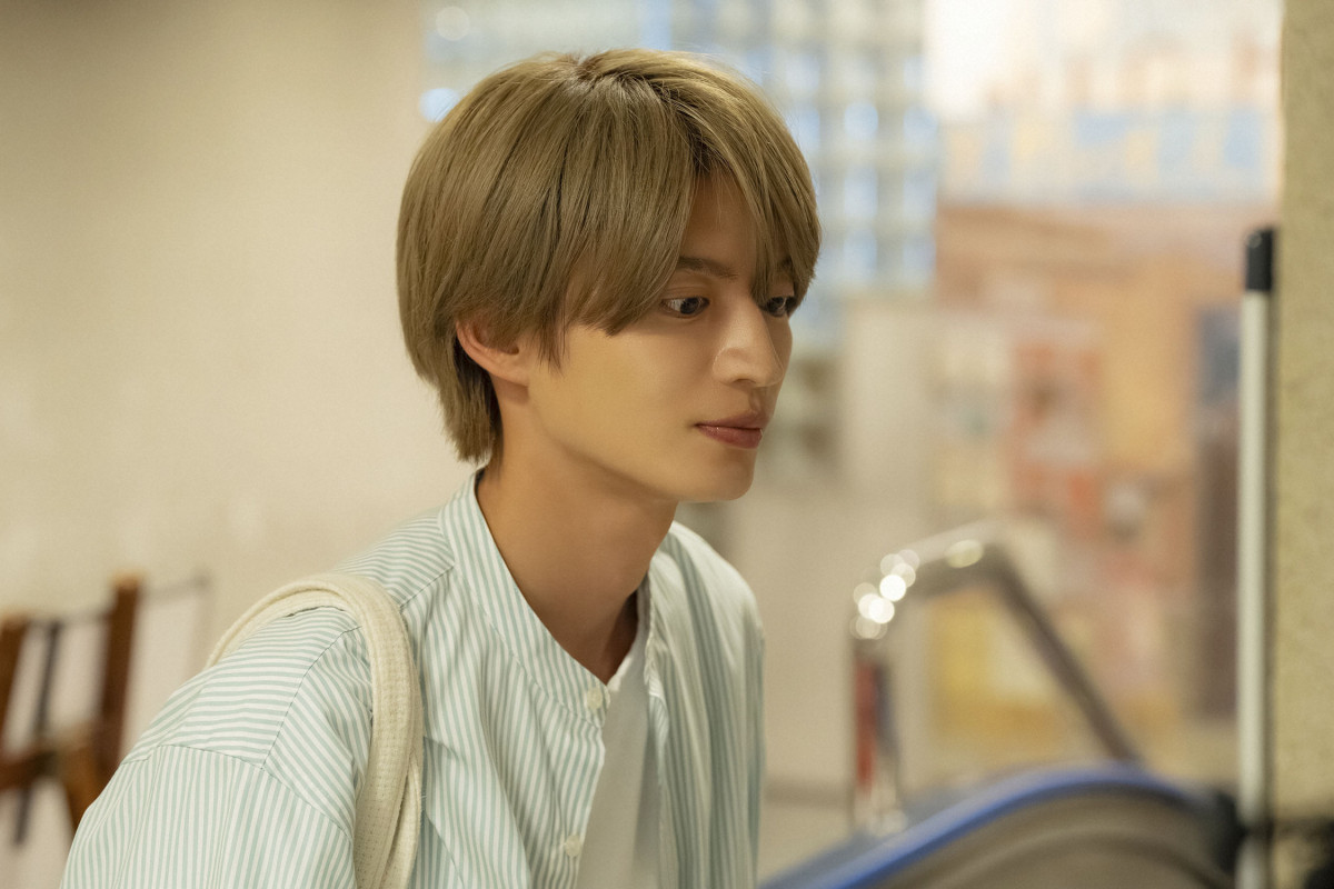 『君は夏のなか』第9話　“渉”奥智哉、“千晴”杢代和人の部屋であるものを目にする