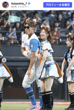 糸井嘉男、まさかの“きつねダンス”披露　※「糸井嘉男」Instagram