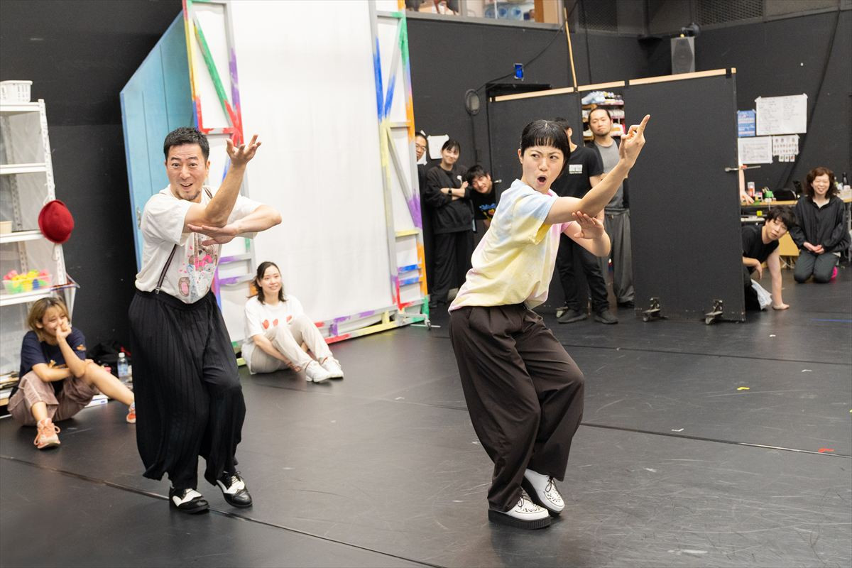 観劇デビューにぴったり！　大人も子どもも楽しめる音楽劇『アヤとピノッキオの冒険』稽古場レポート