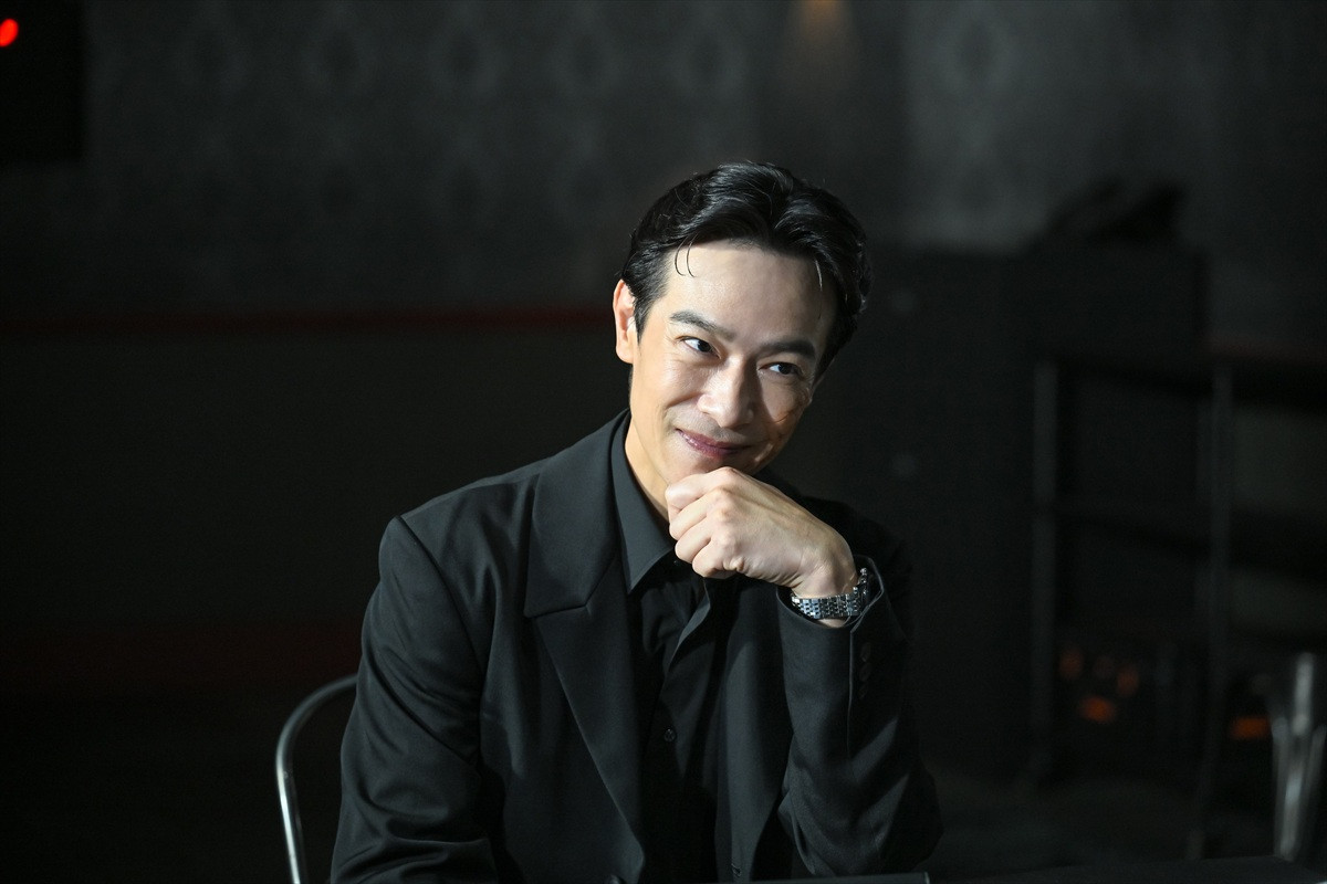 「私に嘘はつかないで～！」『VIVANT』堺雅人、3役目の諜報員役を怪演　ネット称賛続々「印象全然違う!!」「絶妙に古美門」
