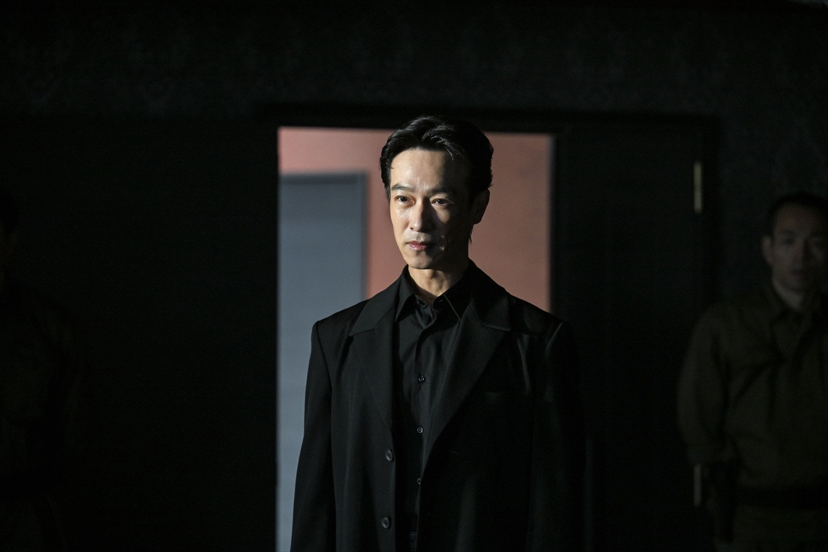 「私に嘘はつかないで～！」『VIVANT』堺雅人、3役目の諜報員役を怪演　ネット称賛続々「印象全然違う!!」「絶妙に古美門」