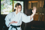 映画『沖縄コンフィデンシャル』に出演する天久乃瑛瑠役の茅島みずき