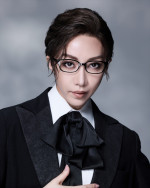 MUSICAL『イヴ・サンローラン』に出演する美弥るりか