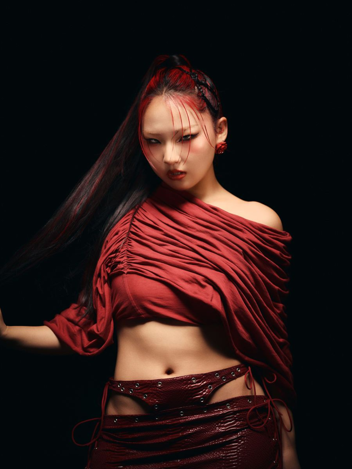 『No No Girls』ファイナリスト・ふみの、『シューイチ』でデビュー曲を生パフォーマンス