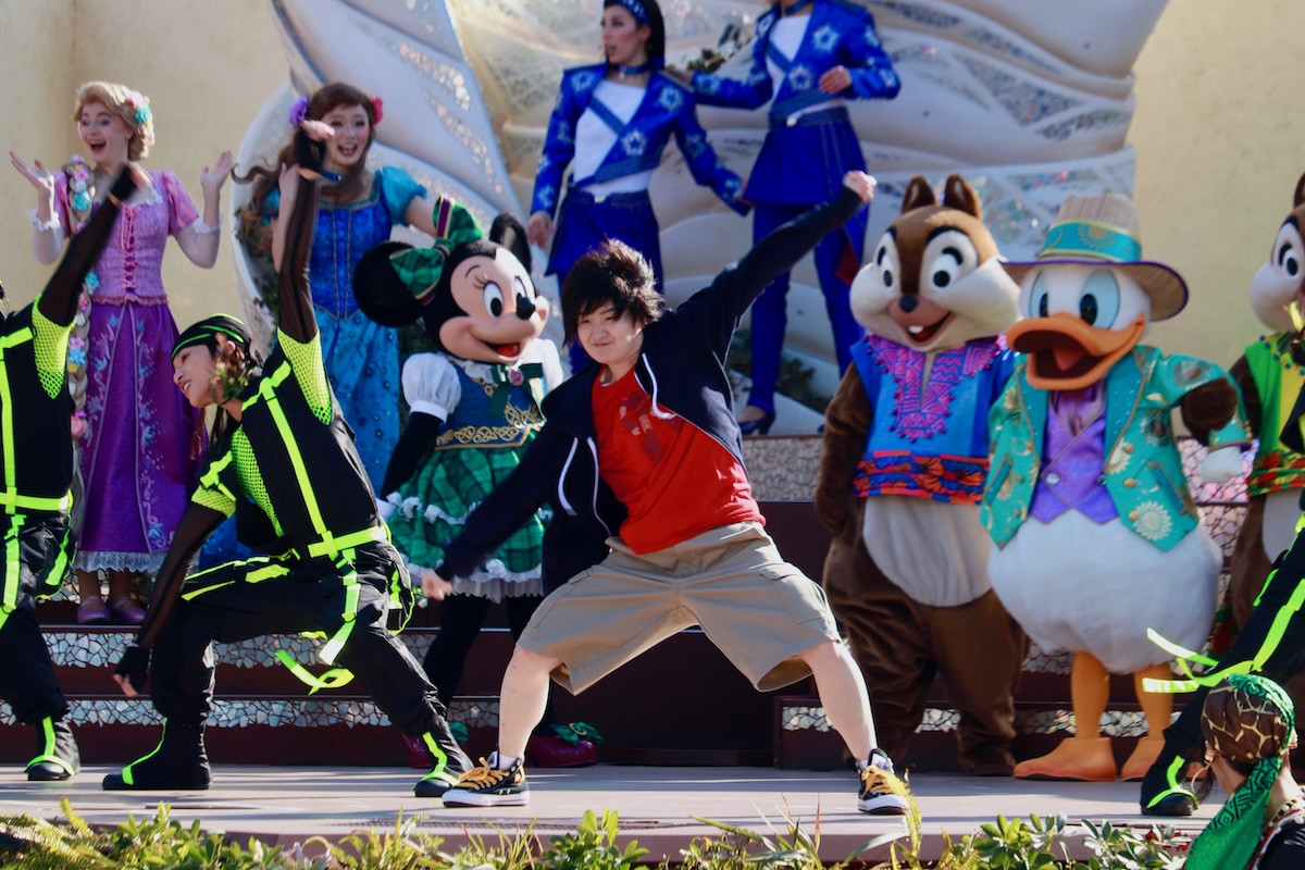 20260113_ステージショー「ダンス・ザ・グローブ！