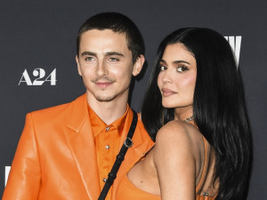 ティモシー・シャラメ、インスタグラムでカイリー・ジェンナーとの交際をオープンに