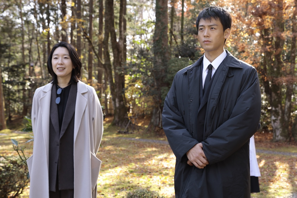 『再会』初回 “淳一”竹内涼真＆“万季子”井上真央、運命の対面→予想外の展開にあ然「まさか」「タップ…？」