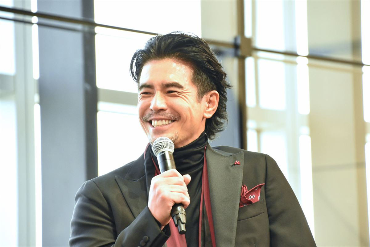 永瀬廉、伊藤英明の“大きくて怖い”印象が変化　意外な差し入れに「イメージ変わりました」