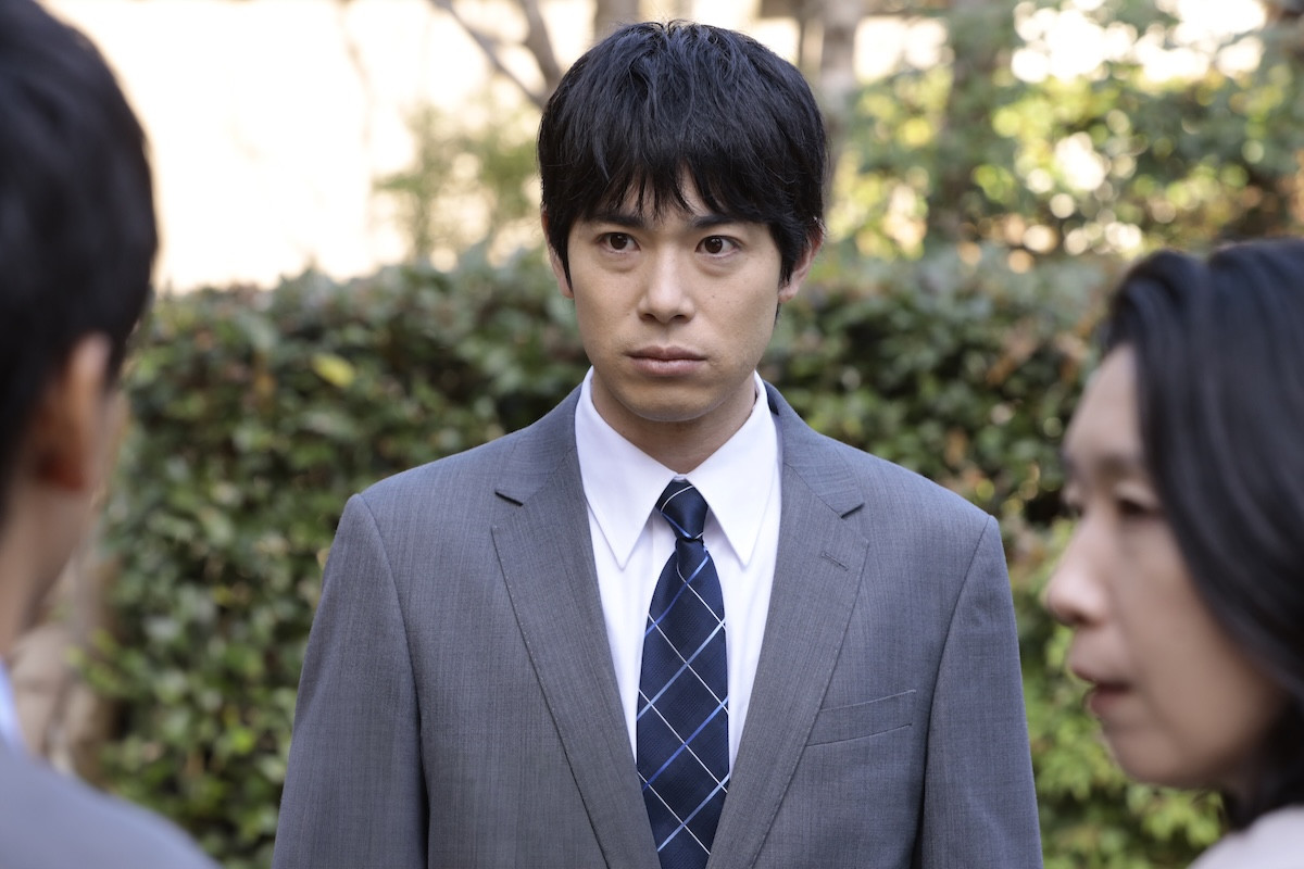 『再会』初回 “淳一”竹内涼真＆“万季子”井上真央、運命の対面→予想外の展開にあ然「まさか」「タップ…？」