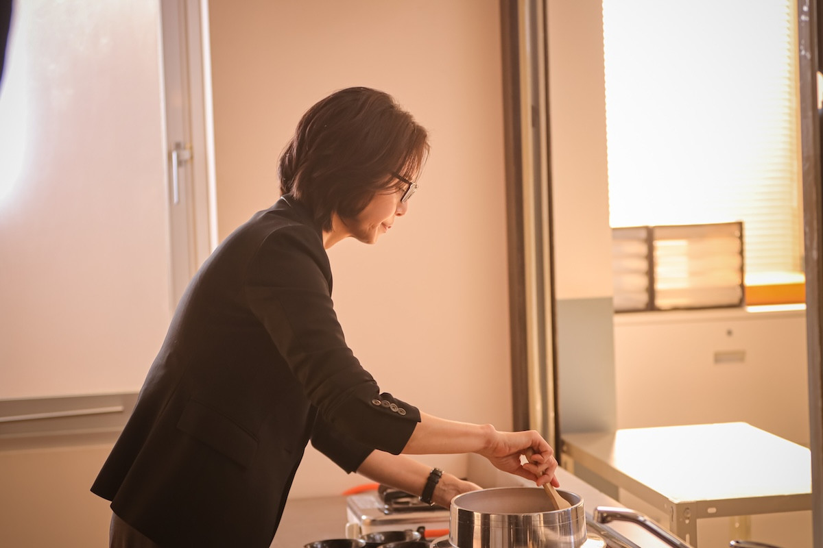 『おコメの女』第3話 “正子”松嶋菜々子、全国展開する怪しげな美容クリニックを調査