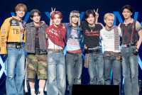 TAGRIGHT、ショーケース｢TAGRIGHT showcase -REVEAL as 1-｣前日プレスコール＆囲み取材に登場