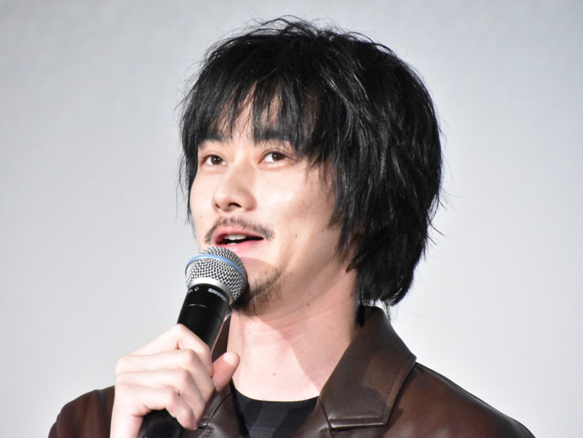 実写映画『ゴールデンカムイ』で怪演光る！　柳俊太郎が“ぶっ飛んだ双子”二階堂役に選ばれたのは「ちゃんとしている人」が理由