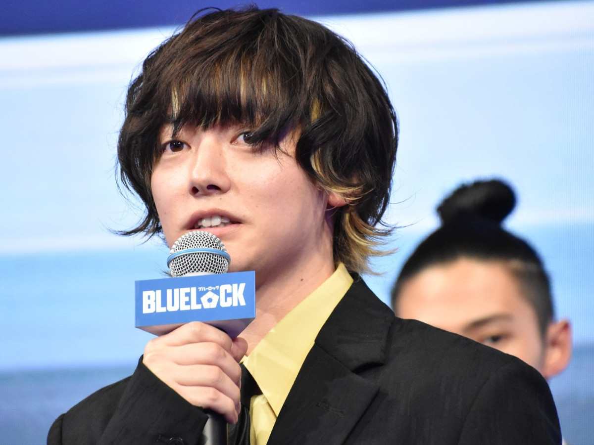 高橋恭平、実写映画『ブルーロック』出演は「財産に」　なにわ男子・藤原丈一郎と走り込み＆道枝駿佑からボールプレゼントも
