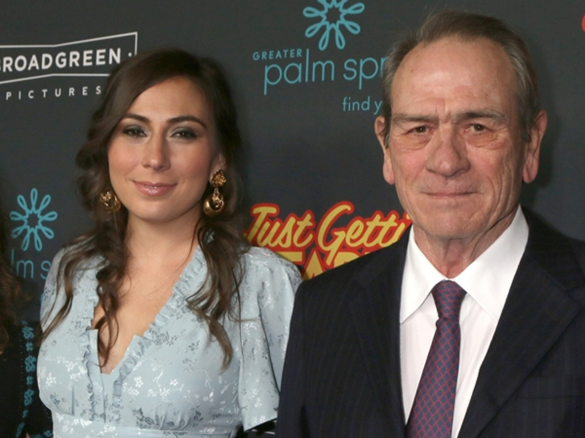 34歳で亡くなったトミー・リー・ジョーンズの娘ヴィクトリアさん、死因が判明（写真は2017年）