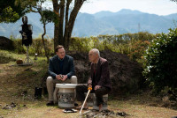 映画『レンタル・ファミリー』場面写真