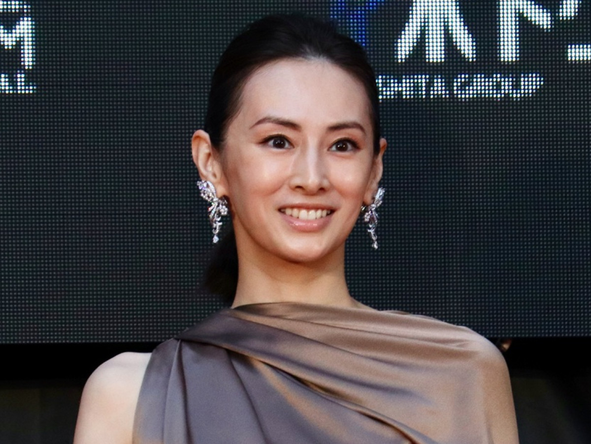 「髪がきれいだと思う女性有名人」ランキング発表！　第1位は仲間由紀恵