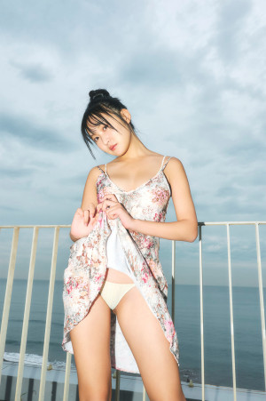 『SPA!デジタル写真集 本多もか「二人だけの秘密」』より