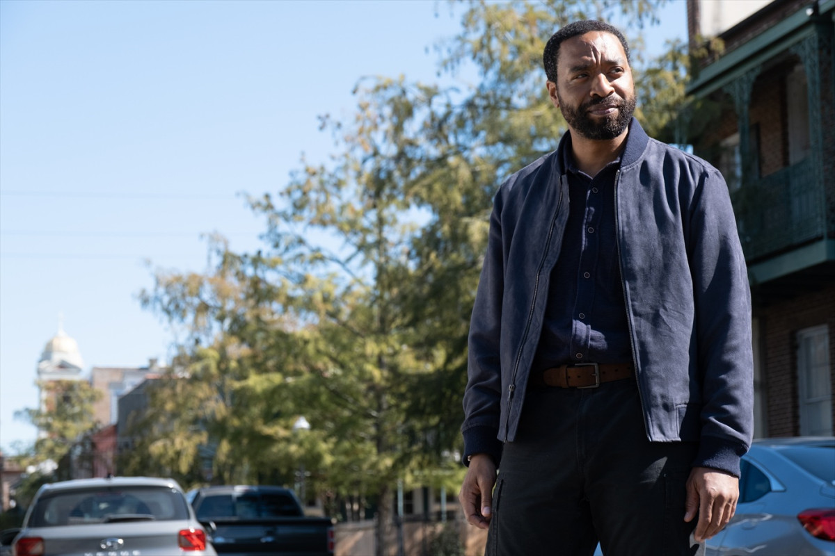 トム・ヒドルストン主演！　スティーヴン・キング原作のミステリー映画『サンキュー、チャック』新場面写真到着