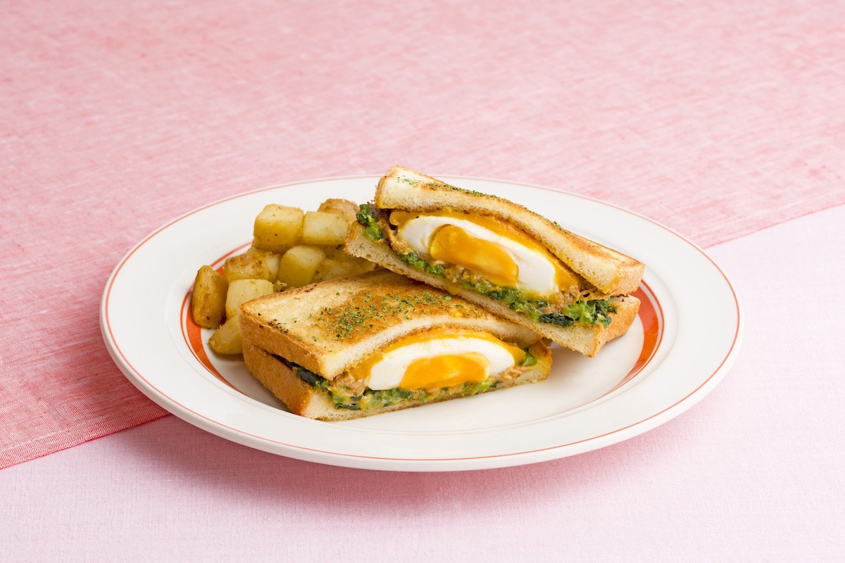 260317_Eggs ’n Things