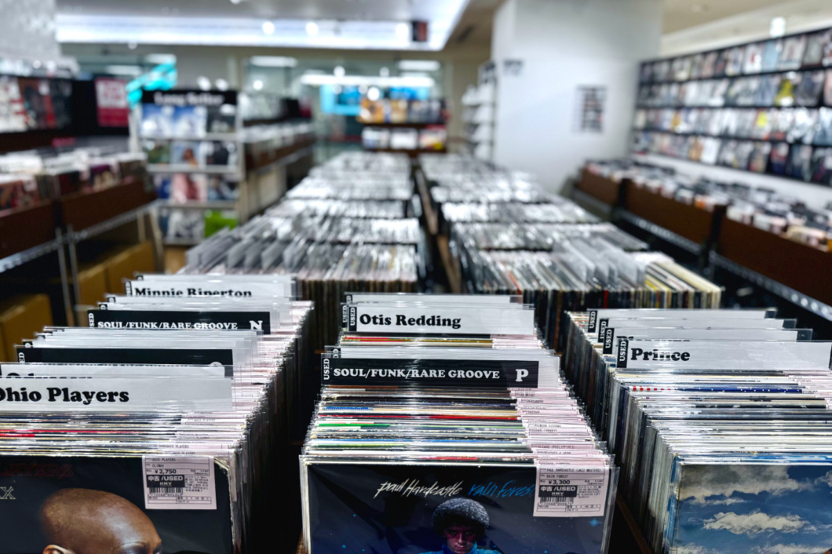 20260312_HMV record shop 心斎橋