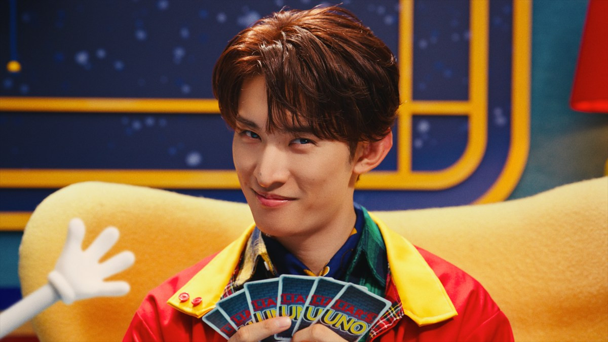 向井康二、UNO新商品CMで多彩な“ウノ顔”披露「これドッキリじゃないですよね？笑」