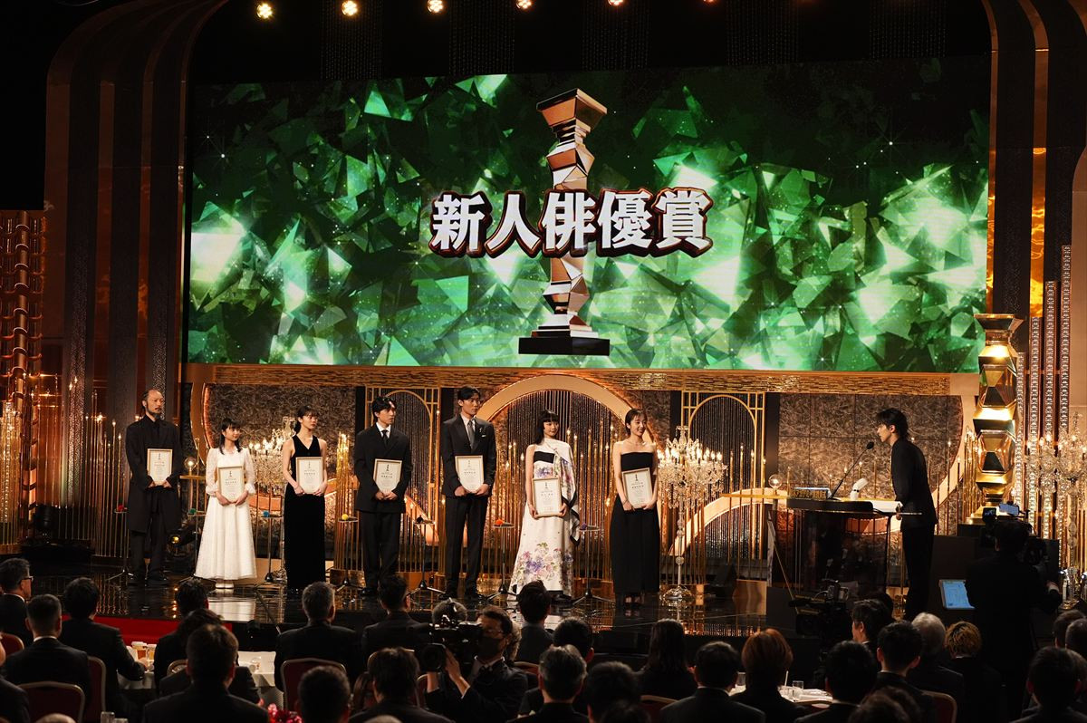 ＜第49回日本アカデミー賞＞47歳・河内大和、新人俳優賞受賞！　「皆さまのなかに僕がいるのが最大の異変」とコメントし笑いを誘う