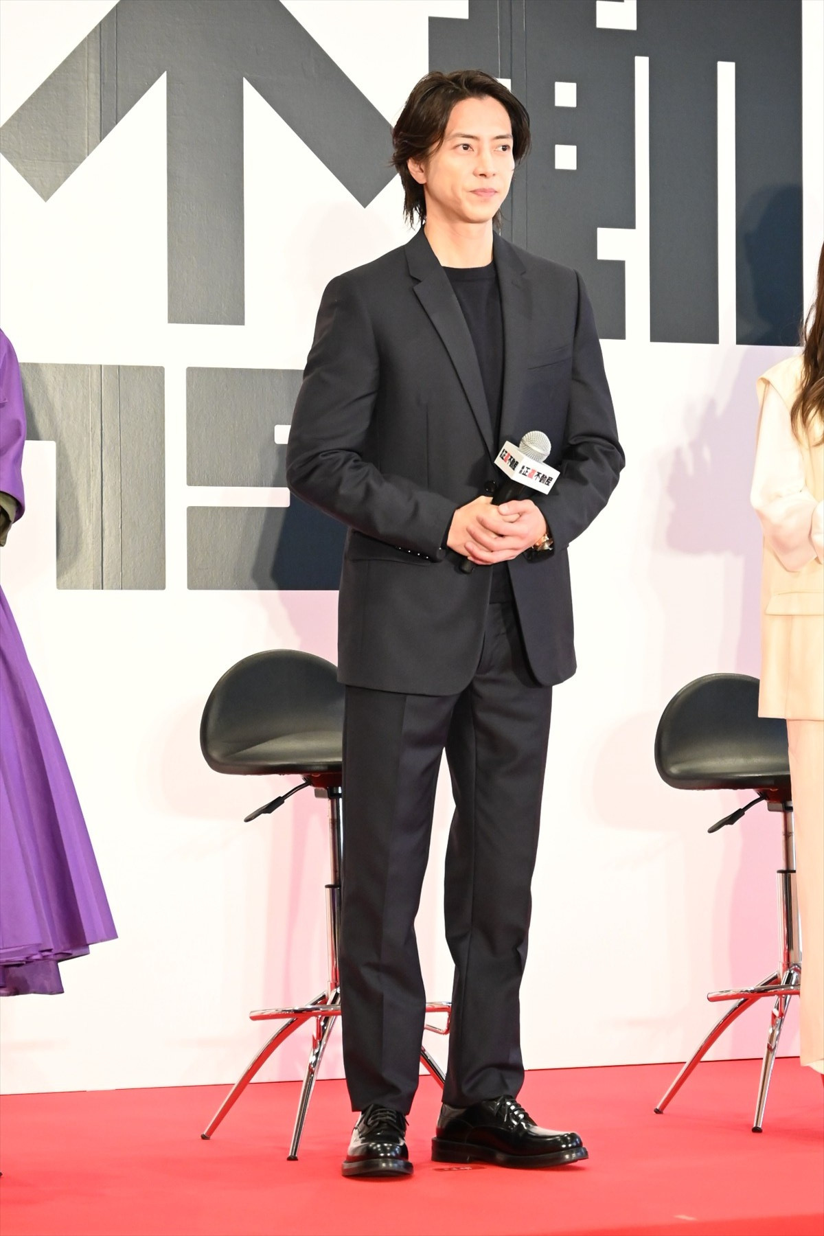 山下智久のアドリブ力に、シソンヌ長谷川も驚き「とにかくリハーサルと違うことをやる」