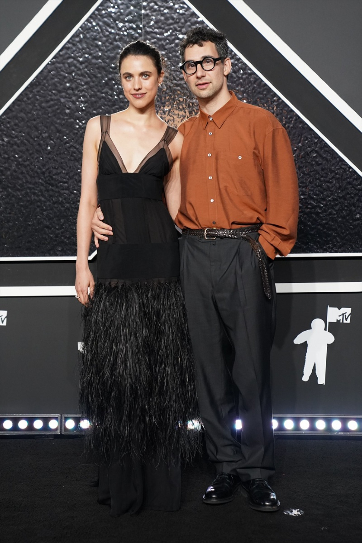 スカーレット・ヨハンソン、高校時代の交際相手が大物音楽プロデューサーになっていた