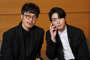 （左から）和田聰宏、稲葉友