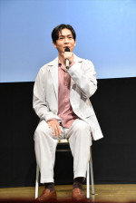 松下洸平、ドラマ『銀河の一票』制作発表会見に登場