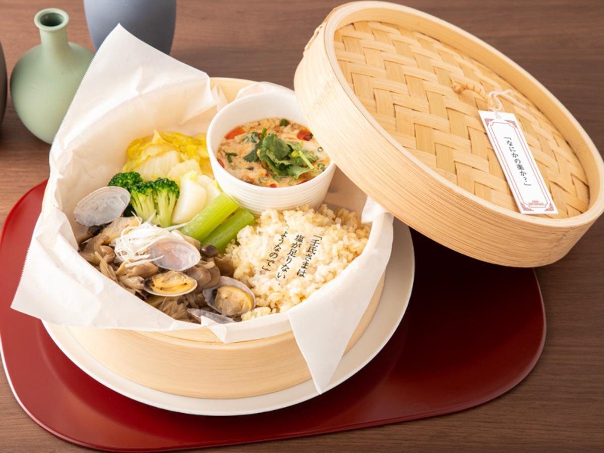 260423「『薬屋のひとりごと』原作小説カフェ」